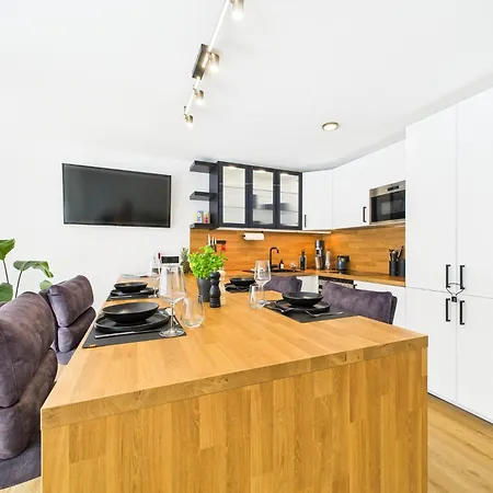 Premium-ferienwohnung In Seenaehe Mit Vollausstattung & Terrasse * Uhldingen-Muehlhofen